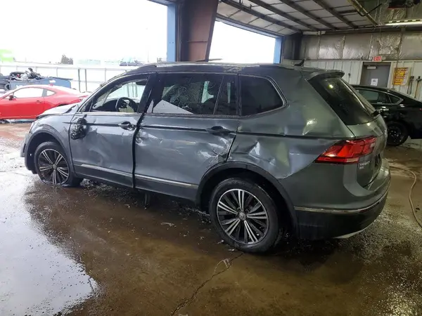 3VV2B7AXXKM060750 2019 VOLKSWAGEN TIGUAN - Image 2