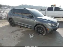 3VV2B7AXXKM086281 2019 VOLKSWAGEN TIGUAN