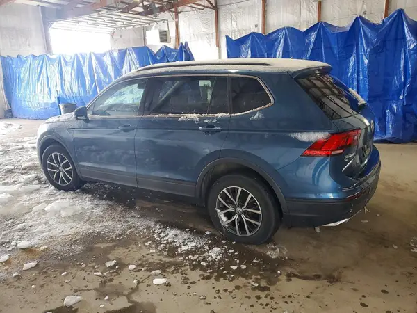 3VV2B7AXXKM127430 2019 VOLKSWAGEN TIGUAN - Image 2