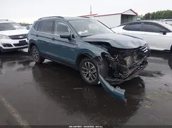 3VV2B7AXXKM128559 2019 VOLKSWAGEN TIGUAN