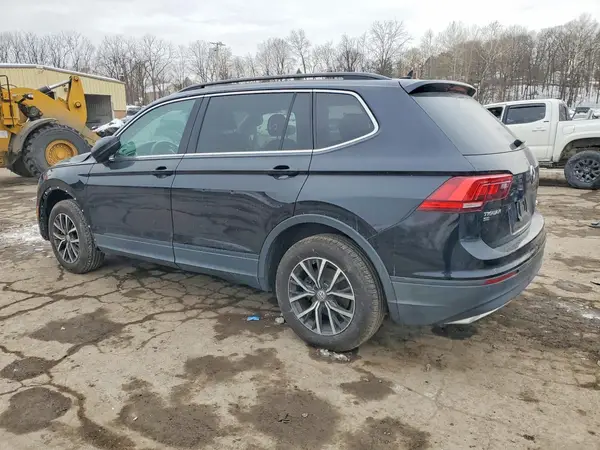 3VV2B7AXXKM129002 2019 VOLKSWAGEN TIGUAN - Image 2