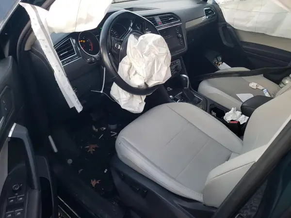 3VV2B7AXXKM131333 2019 VOLKSWAGEN TIGUAN - Image 8