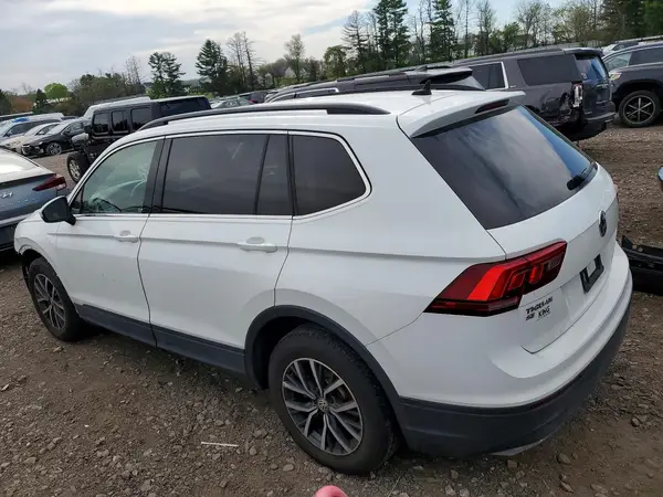 3VV2B7AXXKM136306 2019 VOLKSWAGEN TIGUAN - Image 2