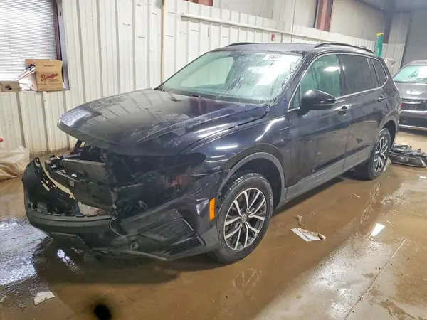 3VV2B7AXXKM150125 2019 VOLKSWAGEN TIGUAN - Image 1