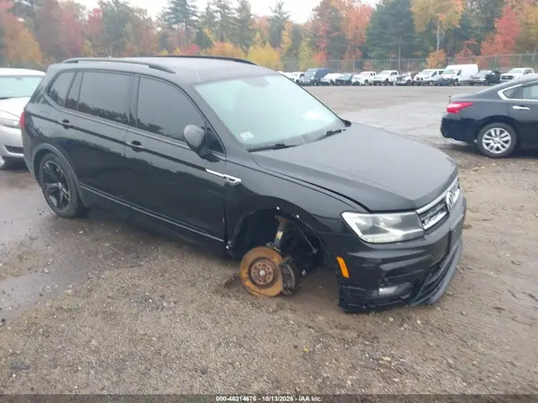 3VV2B7AXXKM175767 2019 VOLKSWAGEN TIGUAN - Image 1