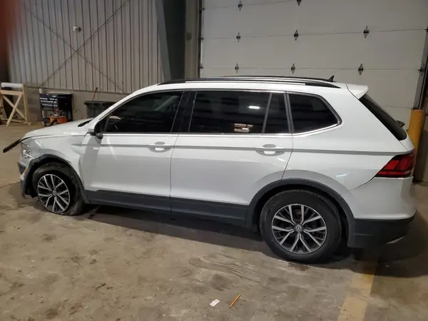 3VV2B7AXXKM176000 2019 VOLKSWAGEN TIGUAN - Image 2