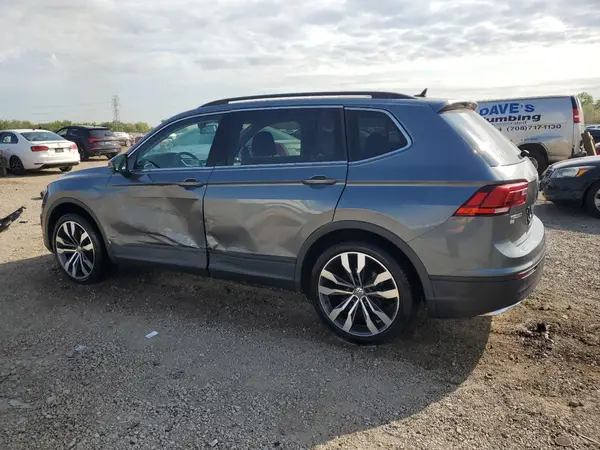 3VV2B7AXXKM182895 2019 VOLKSWAGEN TIGUAN - Image 2