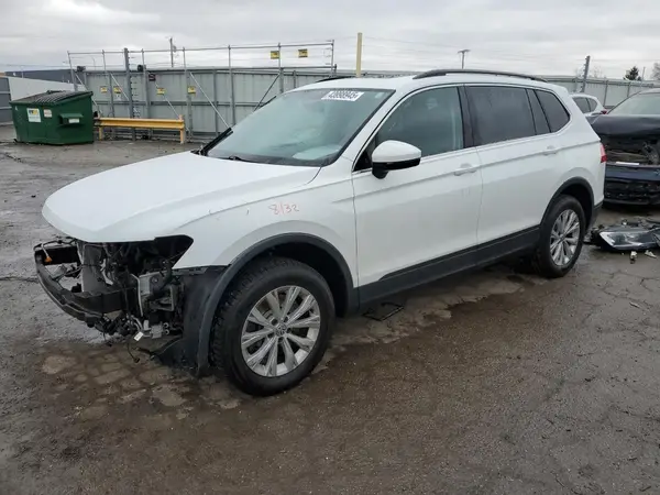 3VV2B7AXXKM195971 2019 VOLKSWAGEN TIGUAN - Image 1