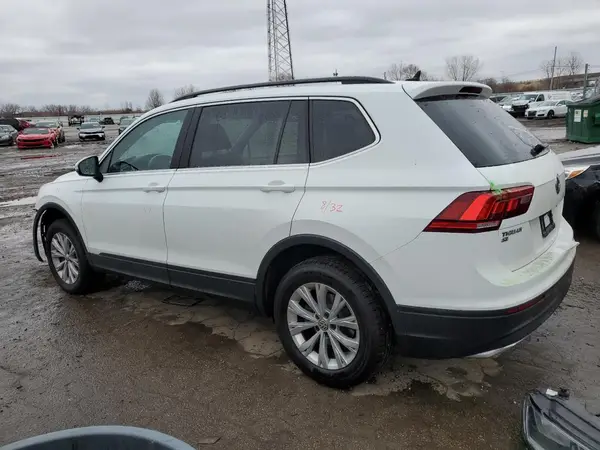 3VV2B7AXXKM195971 2019 VOLKSWAGEN TIGUAN - Image 2