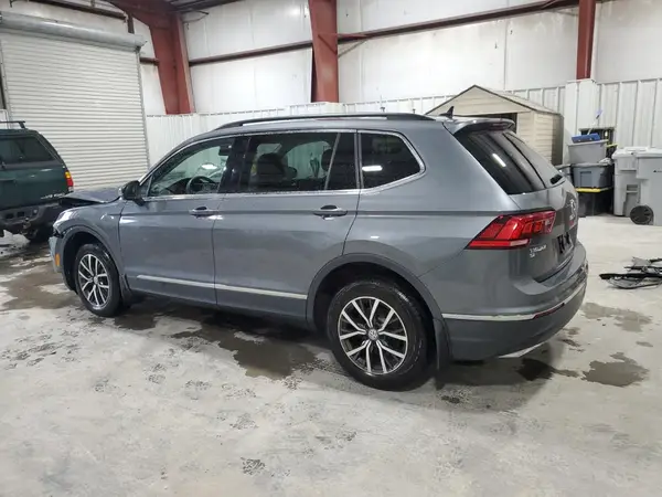 3VV2B7AXXLM036000 2020 VOLKSWAGEN TIGUAN - Image 2