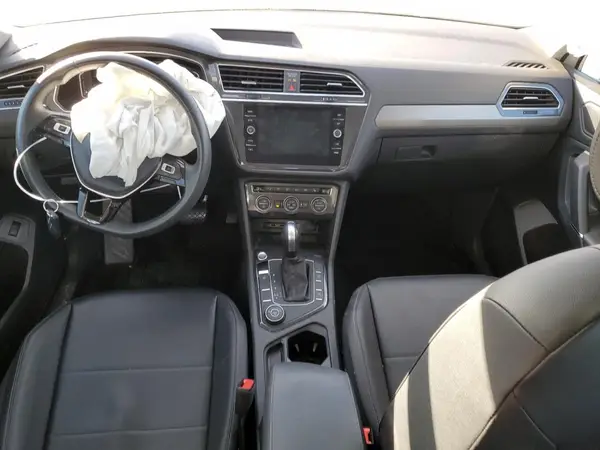 3VV2B7AXXLM037616 2020 VOLKSWAGEN TIGUAN - Image 8