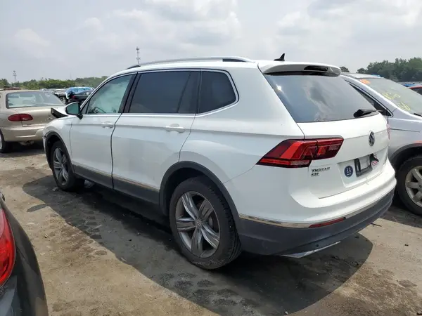 3VV2B7AXXLM064170 2020 VOLKSWAGEN TIGUAN - Image 2