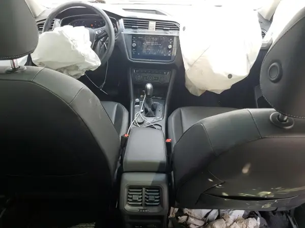 3VV2B7AXXLM064170 2020 VOLKSWAGEN TIGUAN - Image 8