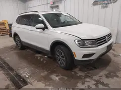 3VV2B7AXXLM071300 2020 VOLKSWAGEN TIGUAN