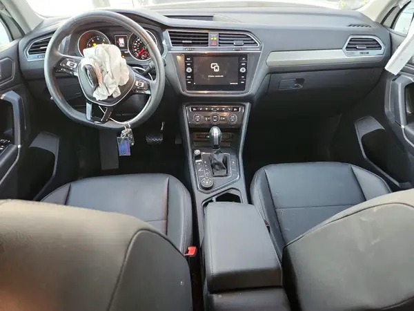 3VV2B7AXXLM073063 2020 VOLKSWAGEN TIGUAN - Image 8