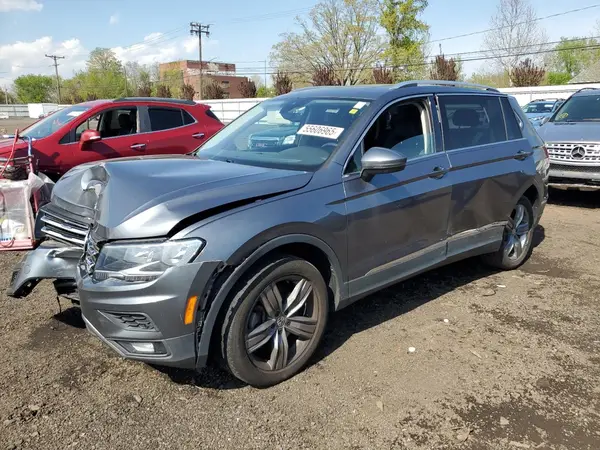 3VV2B7AXXLM075783 2020 VOLKSWAGEN TIGUAN - Image 1