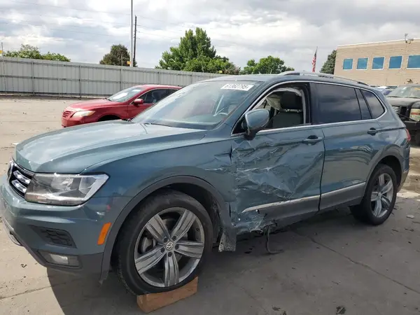 3VV2B7AXXLM128076 2020 VOLKSWAGEN TIGUAN - Image 1