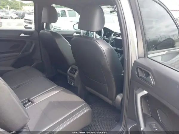 3VV2B7AXXLM156864 2020 VOLKSWAGEN TIGUAN - Image 8