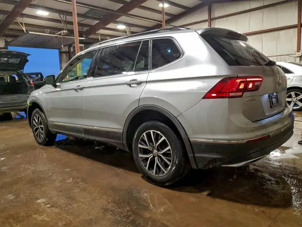 3VV2B7AXXLM175382 2020 VOLKSWAGEN TIGUAN - Image 2