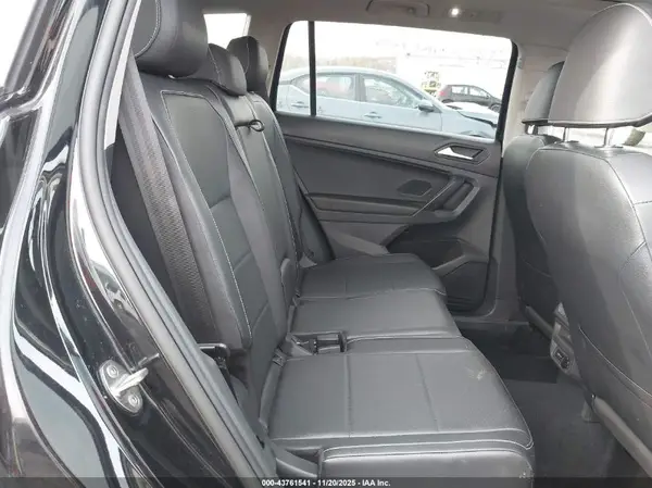 3VV2B7AXXMM016542 2021 VOLKSWAGEN TIGUAN - Image 8