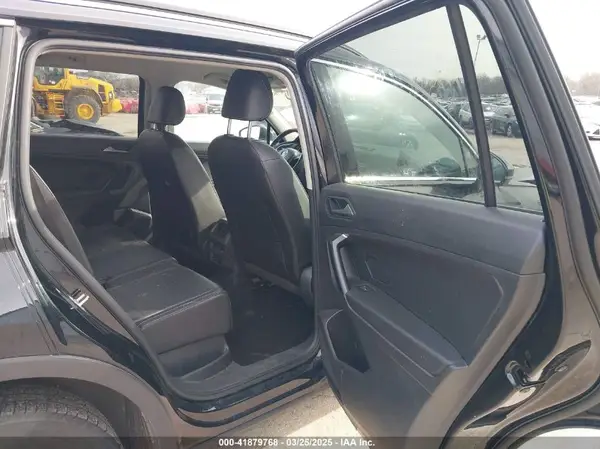 3VV2B7AXXMM057849 2021 VOLKSWAGEN TIGUAN - Image 8