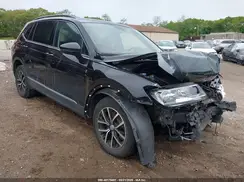 3VV2B7AXXMM059505 2021 VOLKSWAGEN TIGUAN