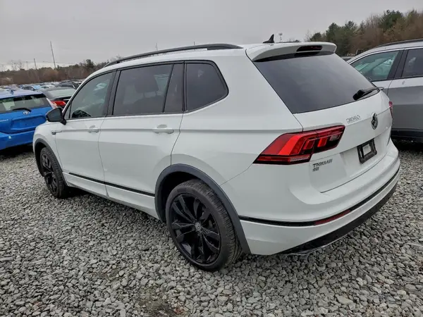 3VV2B7AXXMM125468 2021 VOLKSWAGEN TIGUAN - Image 2