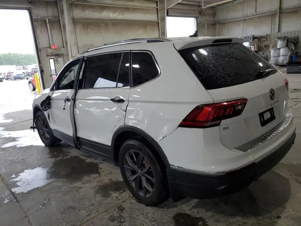 3VV2B7AXXNM108171 2022 VOLKSWAGEN TIGUAN - Image 2