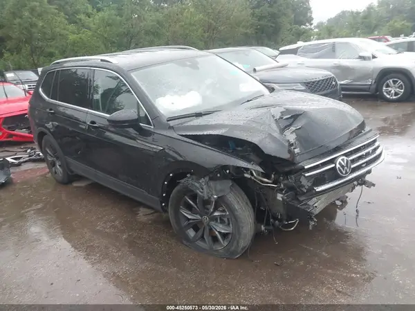 3VV2B7AXXNM157306 2022 VOLKSWAGEN TIGUAN - Image 1