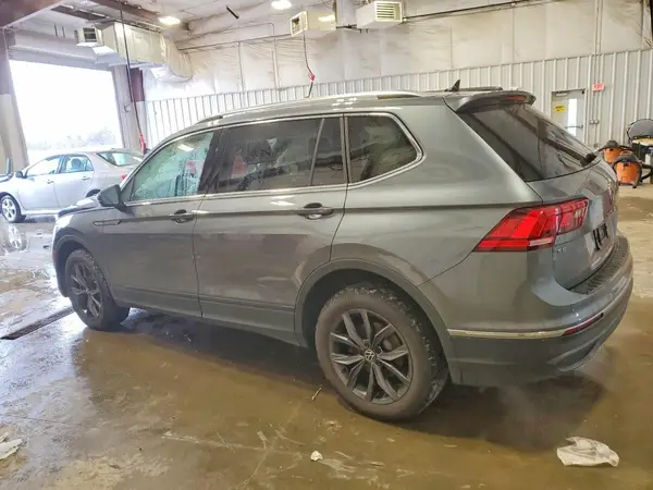 3VV2B7AXXPM084800 2023 VOLKSWAGEN TIGUAN - Image 2