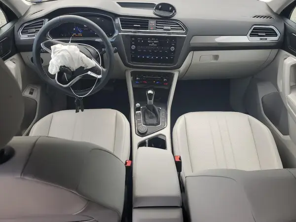 3VV2B7AXXRM052948 2024 VOLKSWAGEN TIGUAN - Image 8