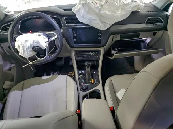 3VV2B7AXXRM105163 2024 VOLKSWAGEN TIGUAN - Image 8