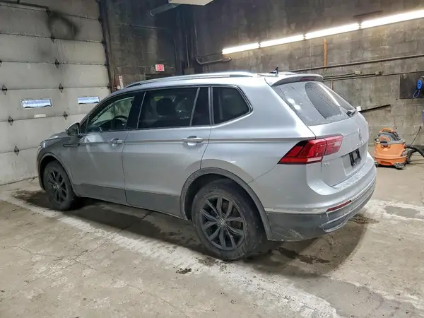 3VV2B7AXXRM183040 2024 VOLKSWAGEN TIGUAN - Image 2