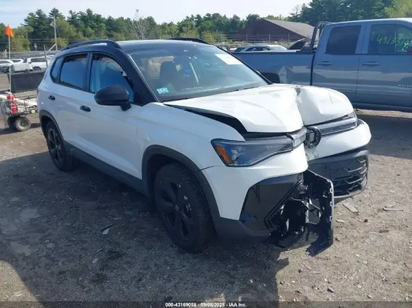 3VV2C7B21SM034716 2025 VOLKSWAGEN TAOS - Image 1