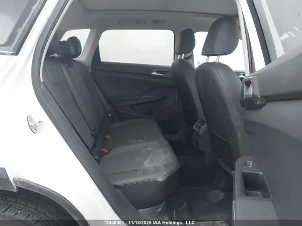 3VV2C7B21SM038636 2025 VOLKSWAGEN TAOS - Image 8