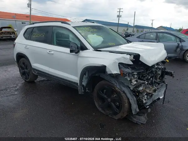 3VV2C7B26SM059241 2025 VOLKSWAGEN TAOS - Image 1