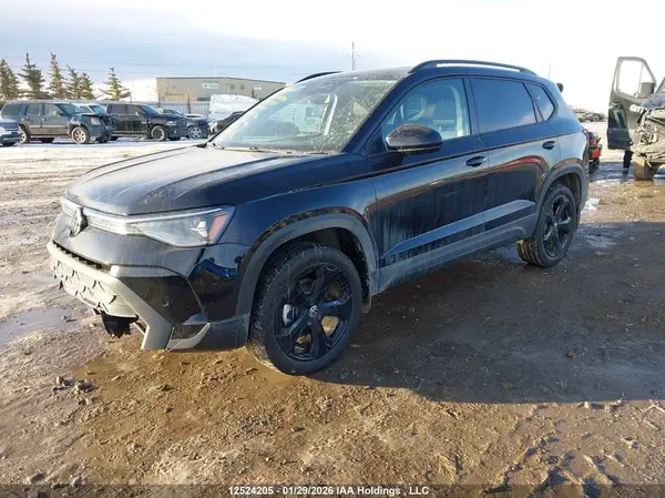 3VV2C7B28SM070936 2025 VOLKSWAGEN TAOS - Image 2