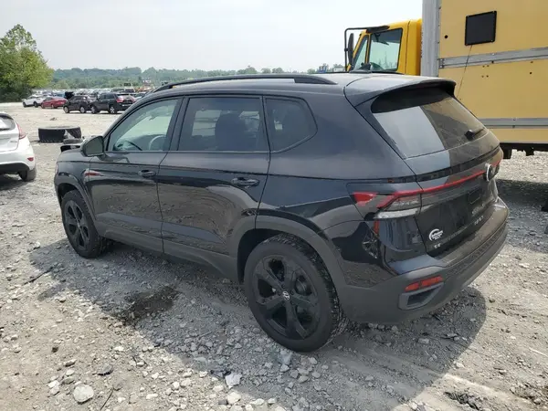 3VV2C7B29SM027514 2025 VOLKSWAGEN TAOS - Image 2