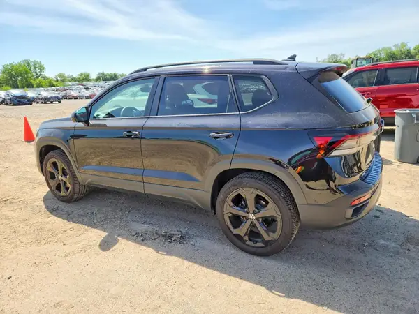 3VV2C7B2XSM014822 2025 VOLKSWAGEN TAOS - Image 2