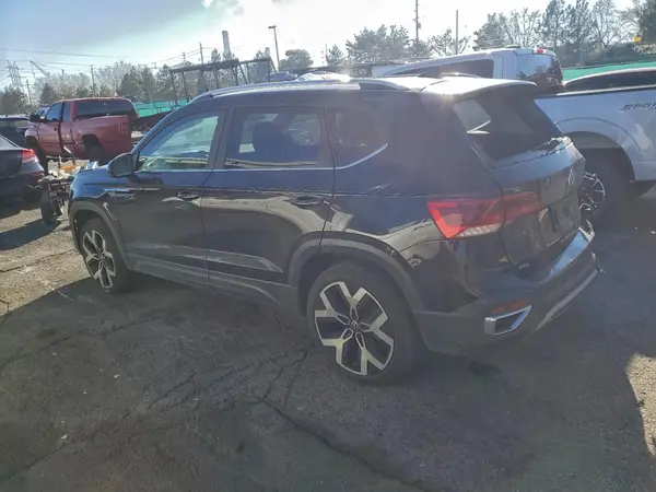 3VV2X7B20PM313392 2023 VOLKSWAGEN TAOS - Image 2