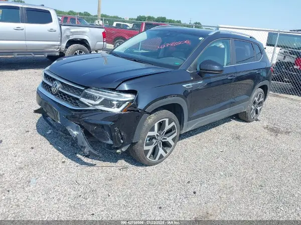 3VV2X7B20PM323064 2023 VOLKSWAGEN TAOS - Image 2