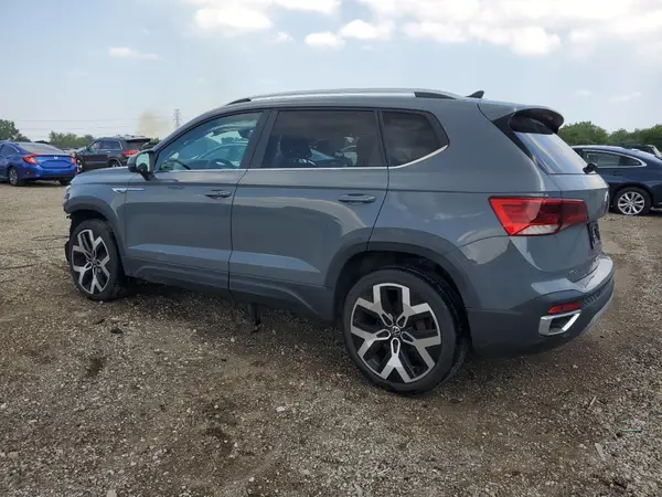 3VV2X7B21NM017584 2022 VOLKSWAGEN TAOS - Image 2