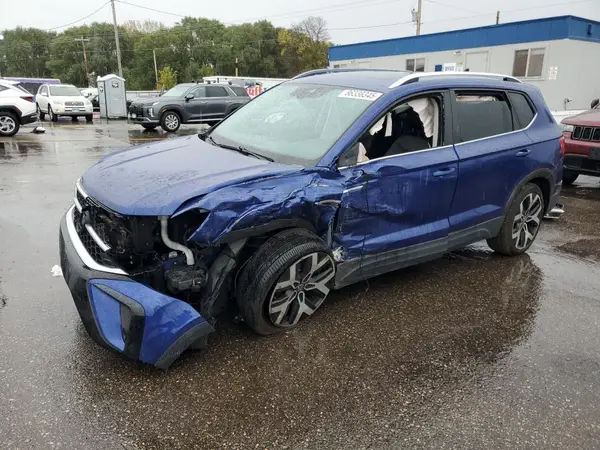 3VV2X7B21NM032926 2022 VOLKSWAGEN TAOS - Image 1