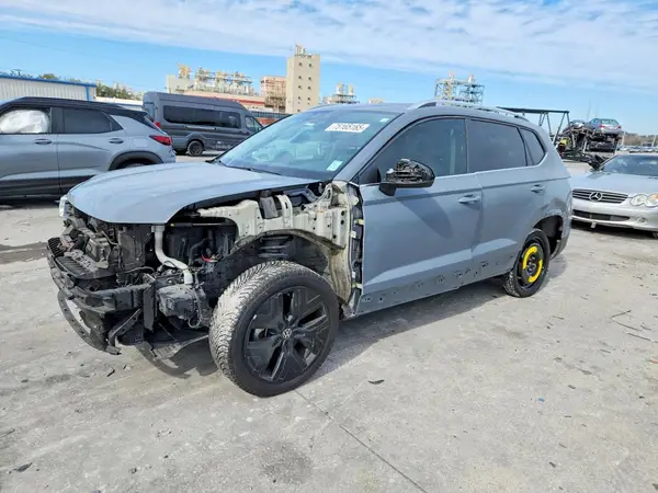 3VV2X7B22NM037195 2022 VOLKSWAGEN TAOS - Image 1