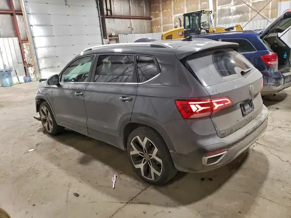 3VV2X7B22NM064171 2022 VOLKSWAGEN TAOS - Image 2