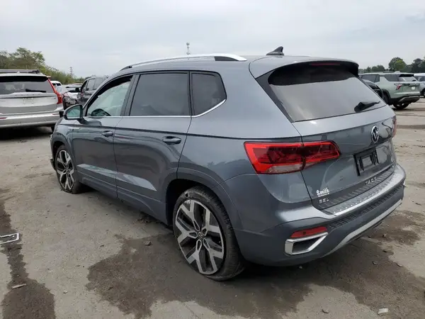 3VV2X7B23NM066835 2022 VOLKSWAGEN TAOS - Image 2