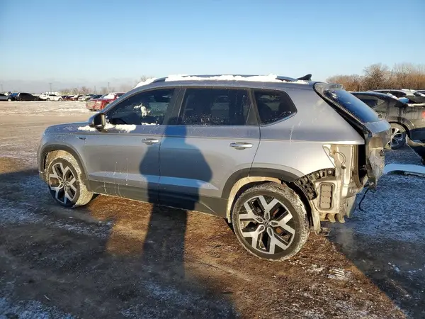 3VV2X7B23PM335774 2023 VOLKSWAGEN TAOS - Image 2