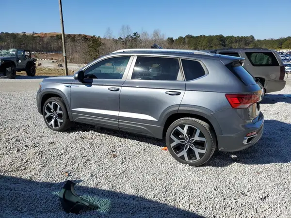 3VV2X7B24PM313329 2023 VOLKSWAGEN TAOS - Image 2