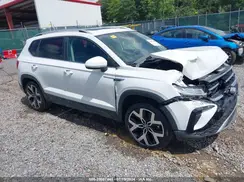 3VV2X7B25NM046988 2022 VOLKSWAGEN TAOS