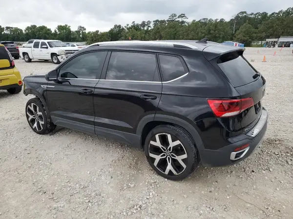 3VV2X7B27NM055482 2022 VOLKSWAGEN TAOS - Image 2